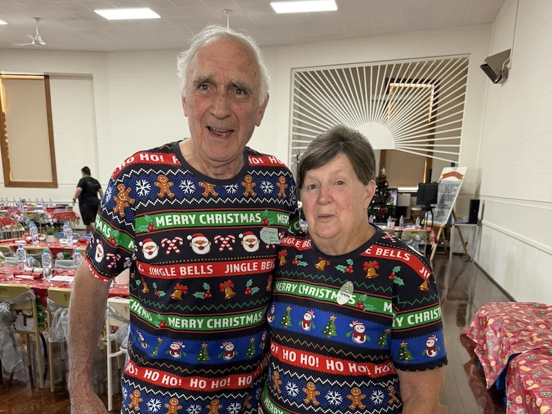 CHATS Christmas couple
