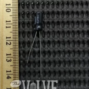 10µF 16 V radial electrolytic capacitor (single)