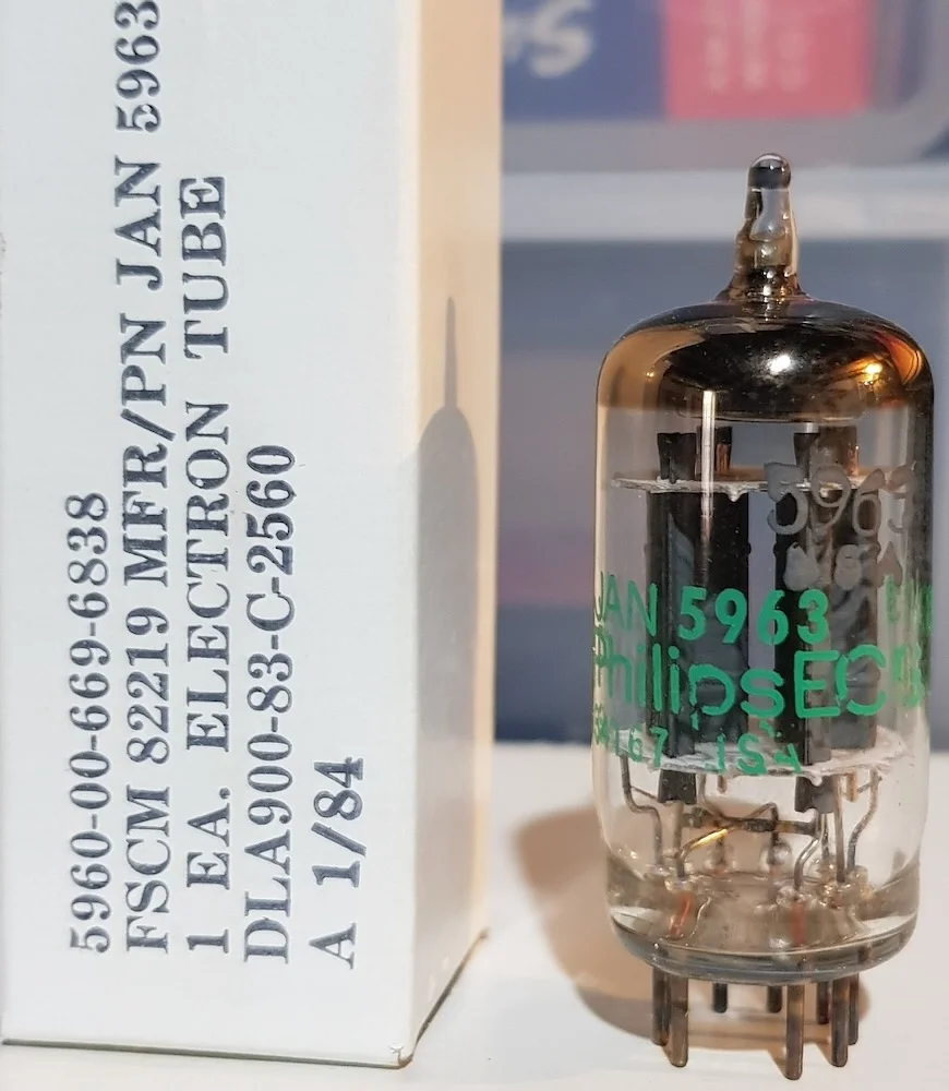5963 / 12AU7 / ECC82 preamp valve (single)
